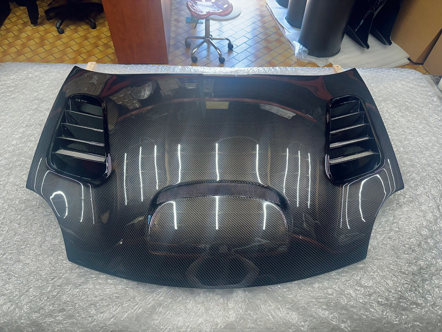 2003-2005 Dodge Neon SRT-4 - Carbon Fiber Viper Ram Air Induction Hood